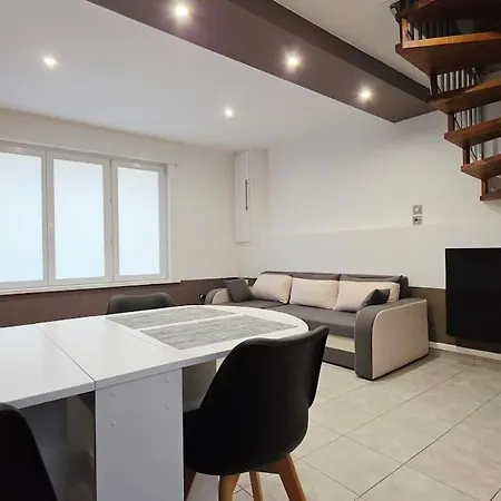 Le Petit Minck Apartmán *